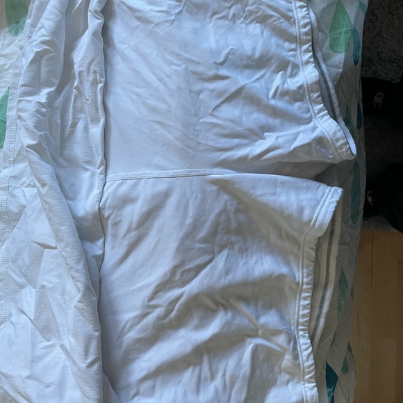 tennis skirt - Picture 1 of 4